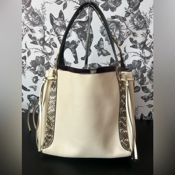 Coach Handbags - COACH HARMONY HOBO